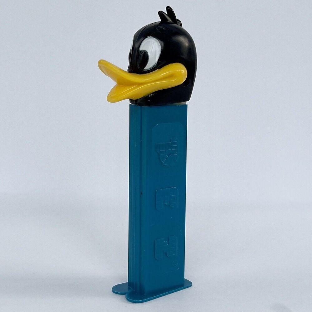 Vintage Pez Dispenser Looney Tunes Daffy Duck Teal Stem Molded Beak 3,942,683